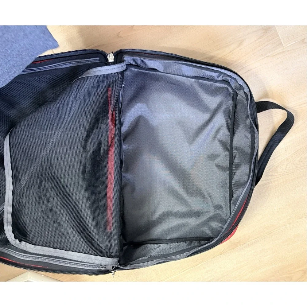 Timbuk2 red travel